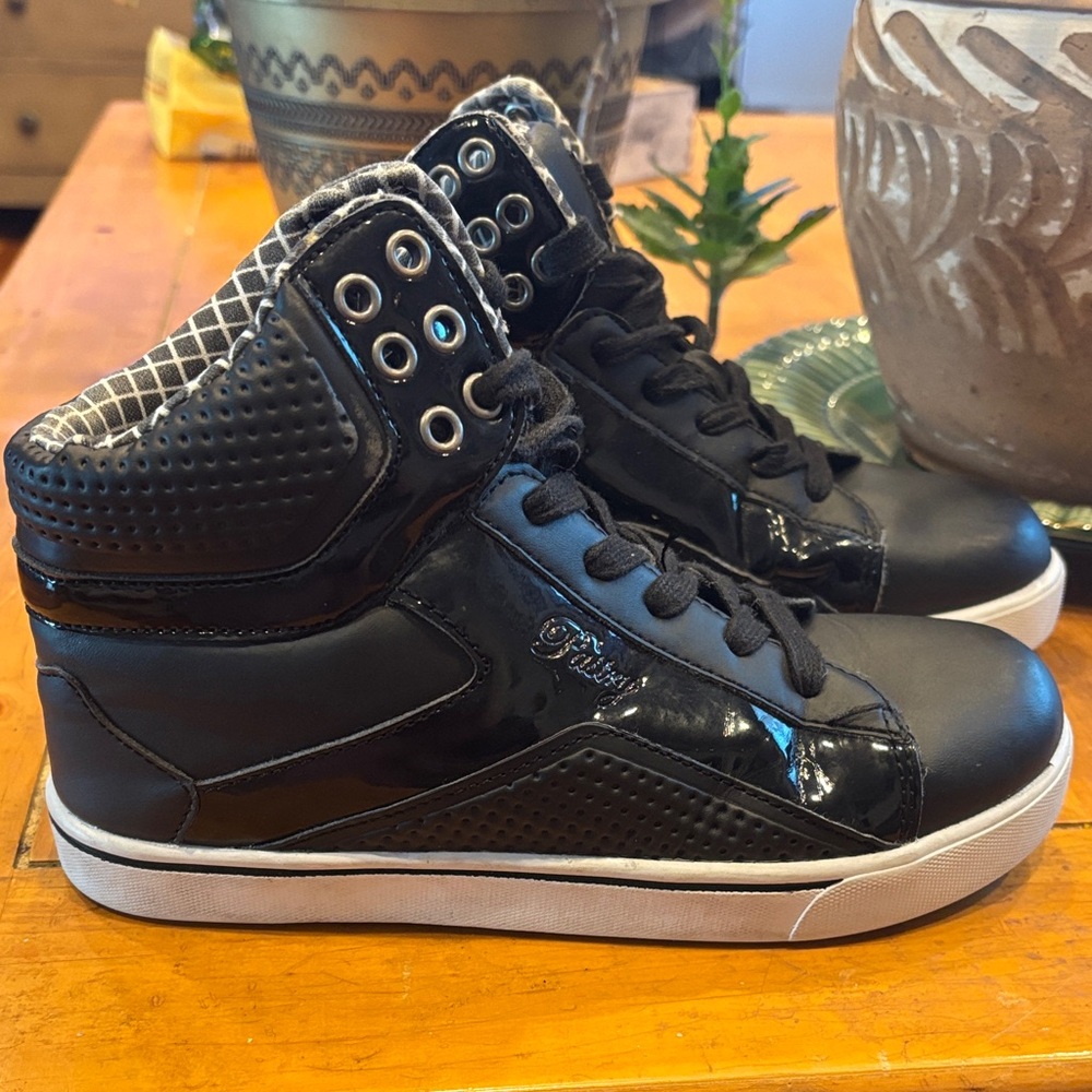 Pastry Black High-Top Kids Sneakers
